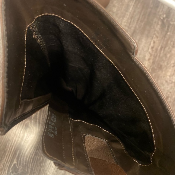 Naturalizer Joslynn Knee High Heeled Boots - Picture 10 of 12